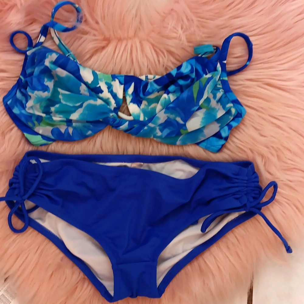 Brand New UNBRANDED LADIES 2 PIECE BIKINI SWIMSUIT-34C/XS